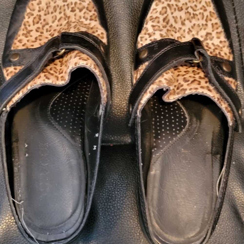 Sesto Meucci leopaed print flat mules